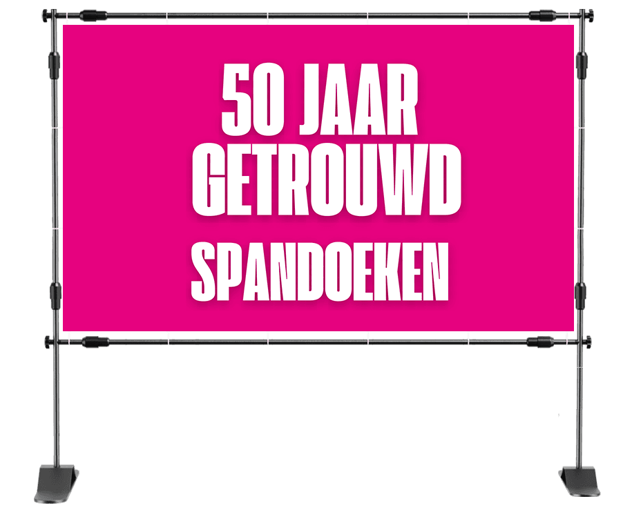 Spandoek 50 jaar getrouwd met tekst 'Goud 50 jaar getrouwd', laurierkrans en houtlook achtergrond