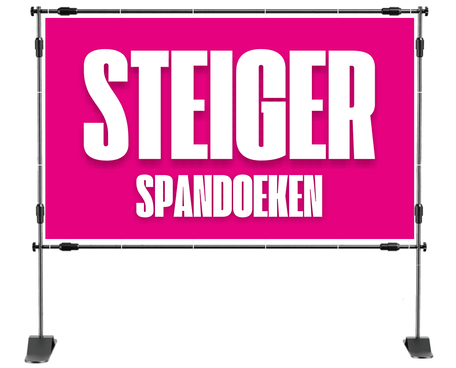 Spandoek steigers – Groot spandoek bevestigd aan een steiger, met de tekst: ‘Wij bouwen aan de toekomst’, voor een skyline van moderne gebouwen.